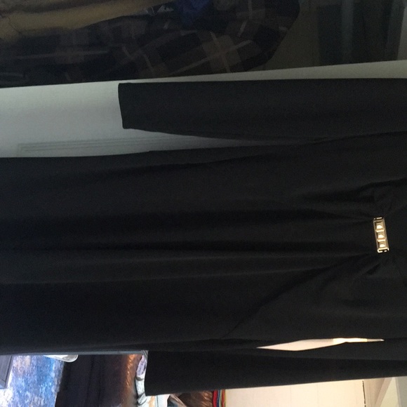 Brand: Jennifer Lopez   Size: Med. Color: BLACK - Picture 4 of 5